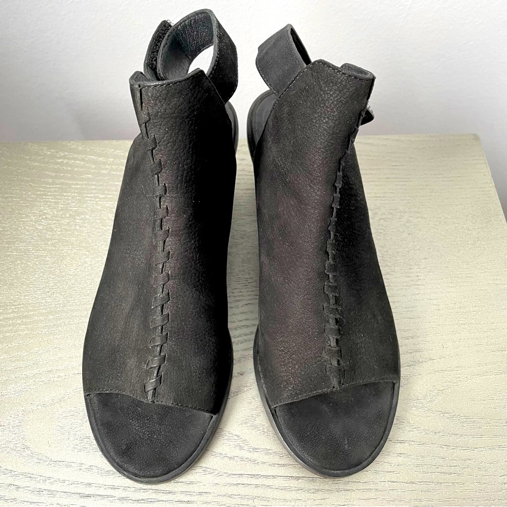 Eileen Fisher Pagoda Nubuck Slingback Sandal Black Size  5 NWOT